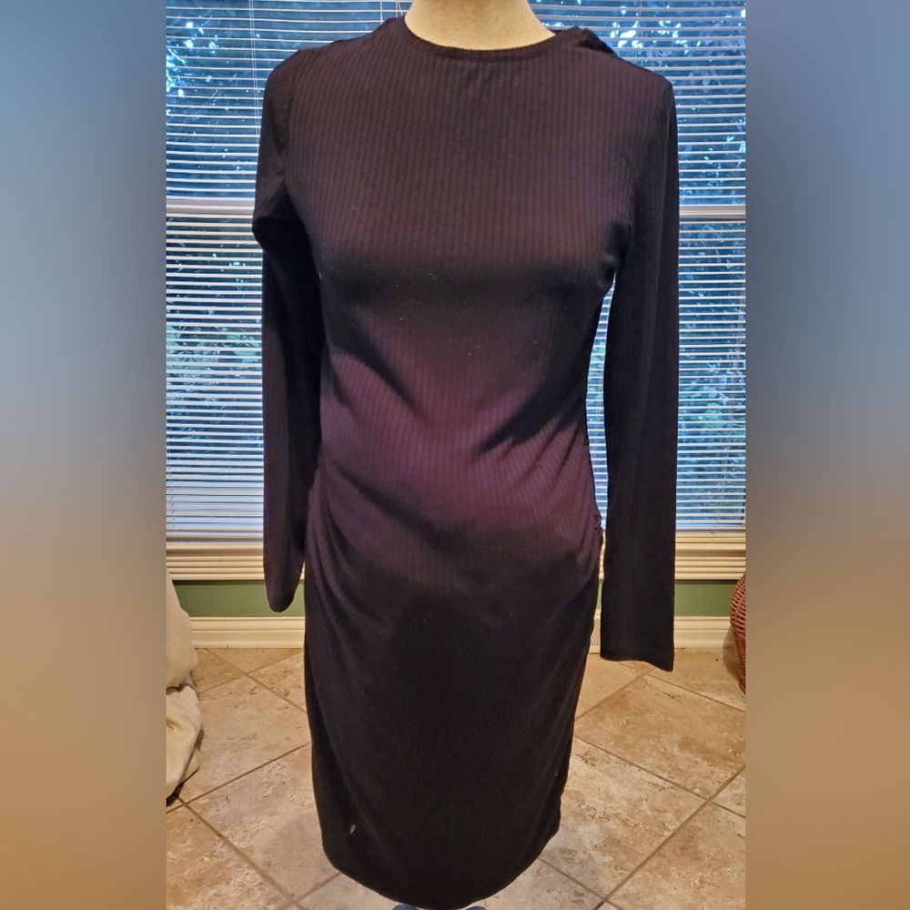 H & M Mama Maternite. Black ribbed long sleeve knee length dress Sz M